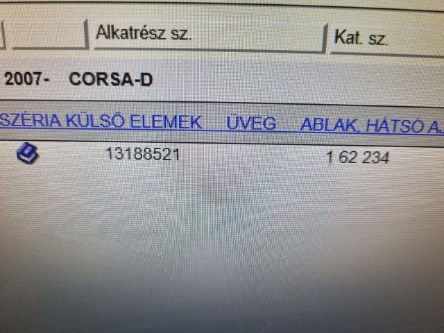 bontott OPEL CORSA D Jobb hátsó Fixüveg (Ajtóban)