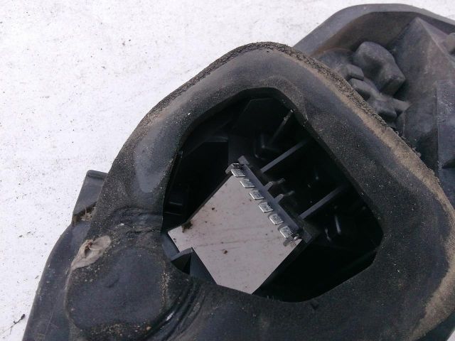 bontott OPEL CORSA D Jobb Hátsó Lámpa Foglalat