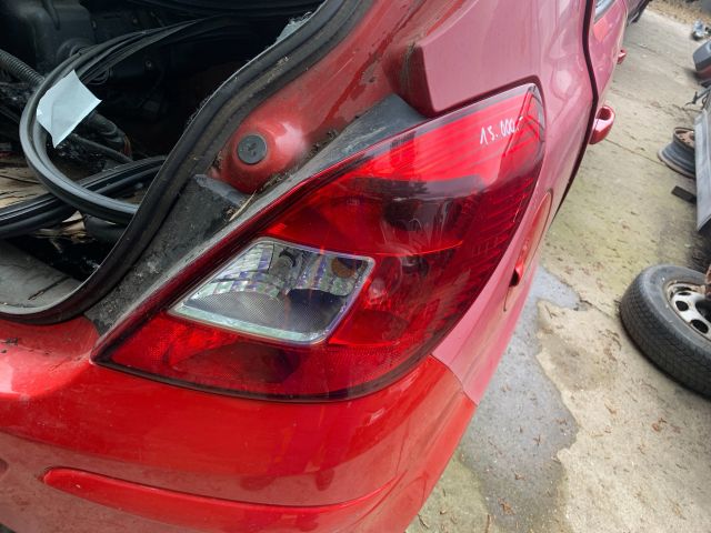 bontott OPEL CORSA D Jobb Hátsó Lámpa