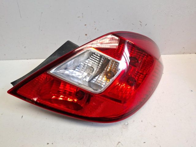 bontott OPEL CORSA D Jobb Hátsó Lámpa