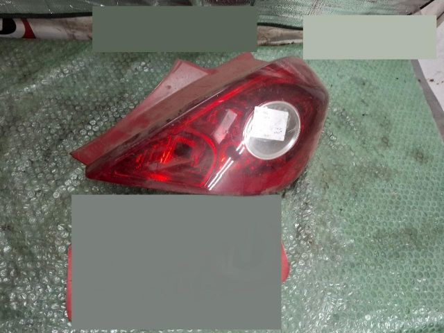 bontott OPEL CORSA D Jobb Hátsó Lámpa