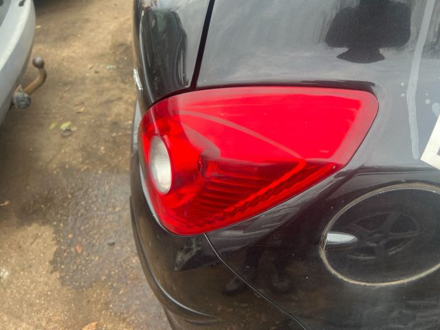 bontott OPEL CORSA D Jobb Hátsó Lámpa