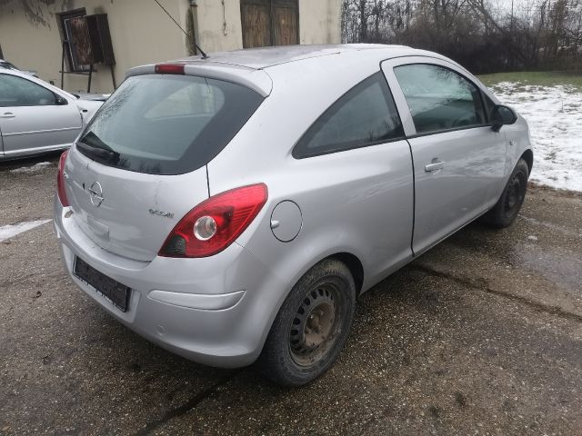 bontott OPEL CORSA D Jobb Hátsó Lámpa