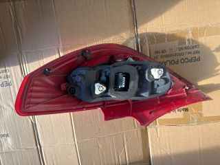 bontott OPEL CORSA D Jobb Hátsó Lámpa