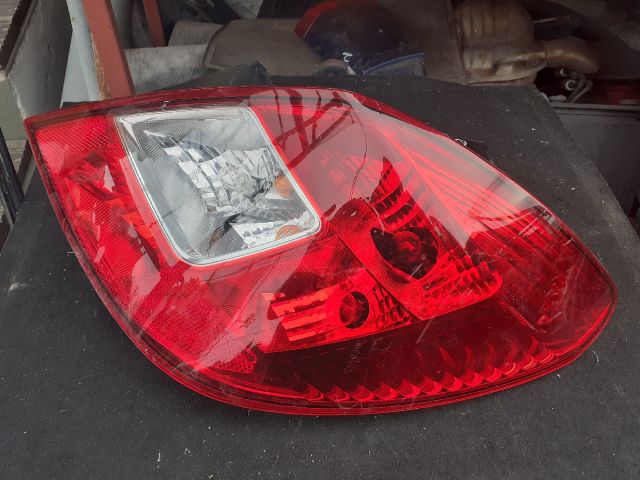 bontott OPEL CORSA D Jobb Hátsó Lámpa