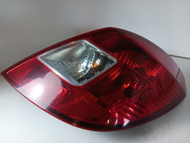 bontott OPEL CORSA D Jobb Hátsó Lámpa