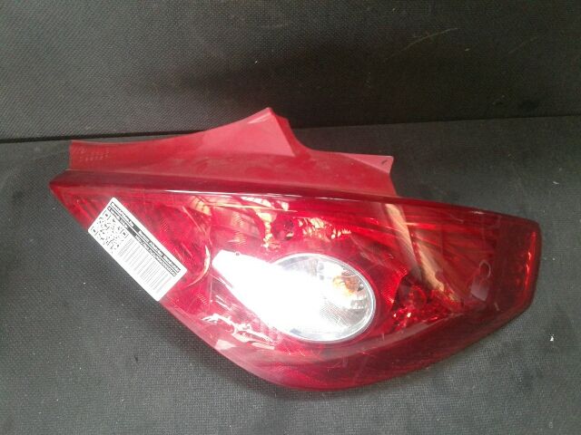 bontott OPEL CORSA D Jobb Hátsó Lámpa