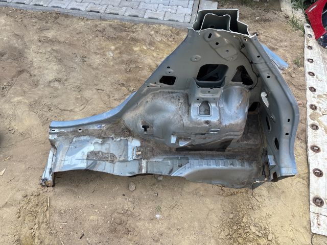 bontott OPEL CORSA D Jobb hátsó Sárvédő