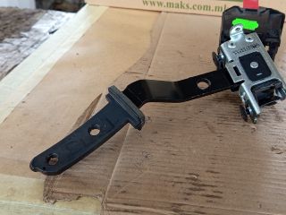 bontott OPEL CORSA D Jobb hátsó Ülésállító Kapcsoló