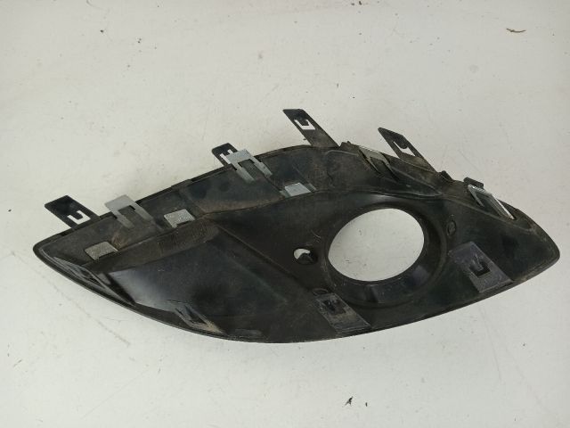 bontott OPEL CORSA D Jobb Ködfényszóró Lámpakeret