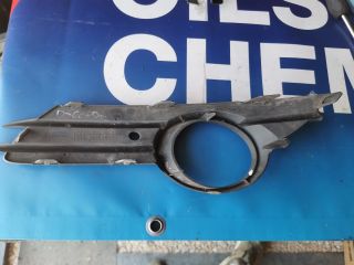 bontott OPEL CORSA D Jobb Ködlámpa Rács