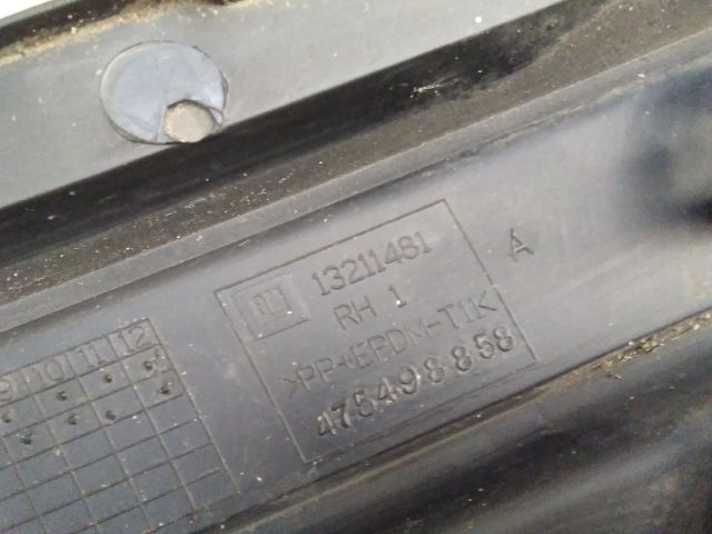 bontott OPEL CORSA D Jobb Ködlámpa Rács