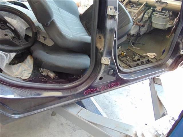 bontott OPEL CORSA D Jobb Küszöb