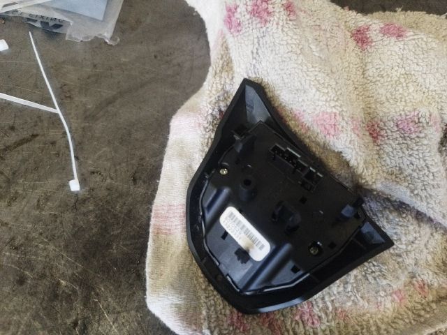 bontott OPEL CORSA D Jobb Multikormány Kapcsoló