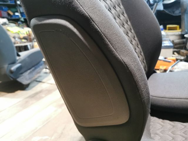 bontott OPEL CORSA D Jobb Oldallégzsák