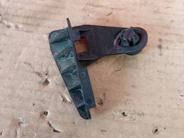 bontott OPEL CORSA D Jobb Sárvédő Oldaltartó