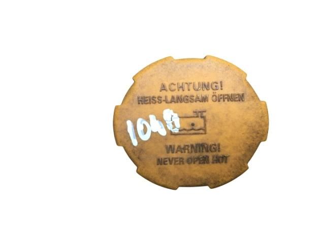 bontott OPEL CORSA D Kiegyenlítőtartály Sapka