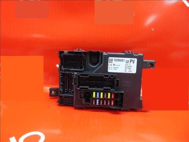 bontott OPEL CORSA D Komfort Elektronika