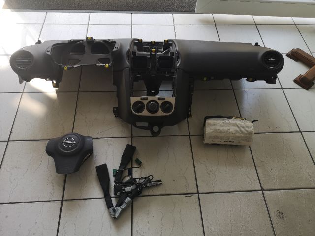 bontott OPEL CORSA D Komplett Légzsák Szett