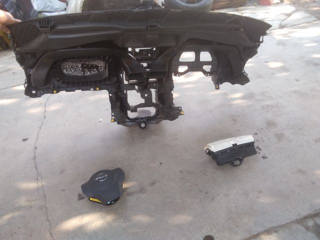 bontott OPEL CORSA D Komplett Légzsák Szett