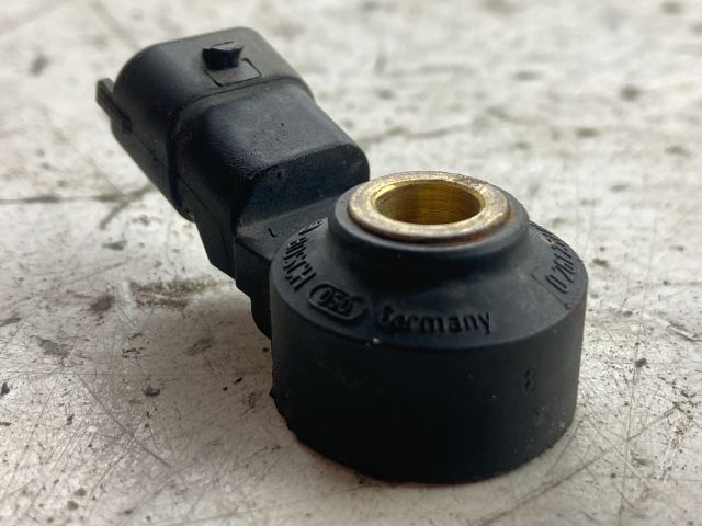 bontott OPEL CORSA D Kopogás Jeladó