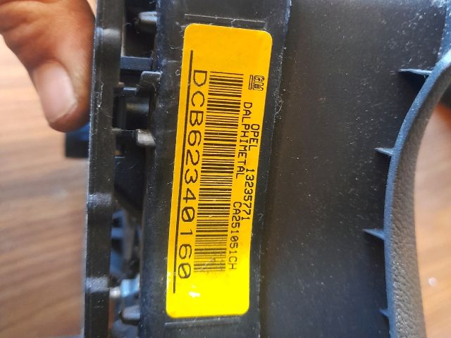 bontott OPEL CORSA D Kormánylégzsák