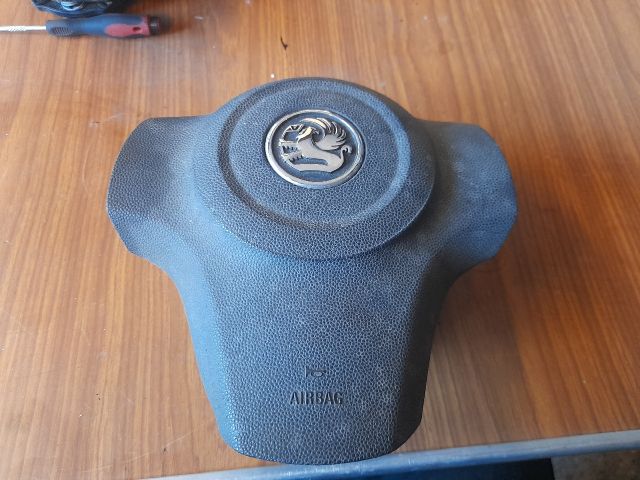 bontott OPEL CORSA D Kormánylégzsák