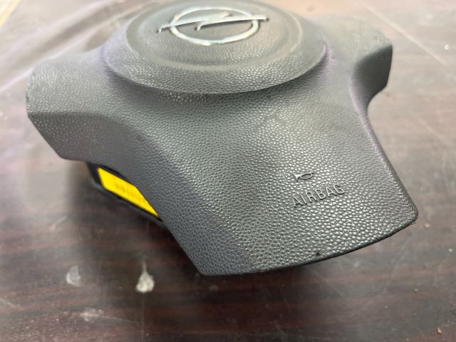 bontott OPEL CORSA D Kormánylégzsák