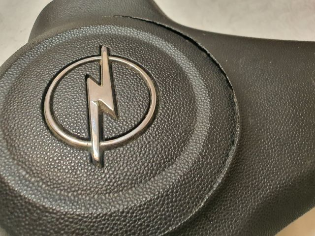 bontott OPEL CORSA D Kormánylégzsák