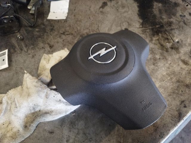 bontott OPEL CORSA D Kormánylégzsák