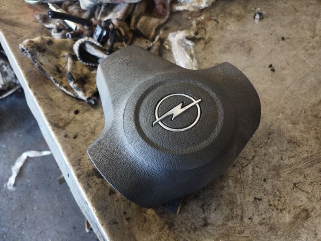 bontott OPEL CORSA D Kormánylégzsák