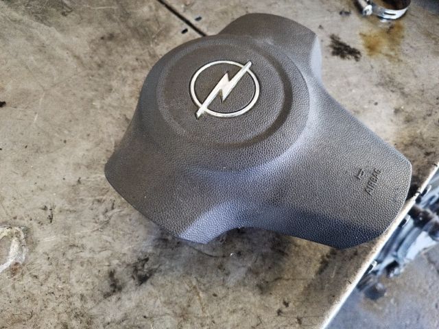 bontott OPEL CORSA D Kormánylégzsák