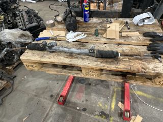 bontott OPEL CORSA D Kormánymű Szervós