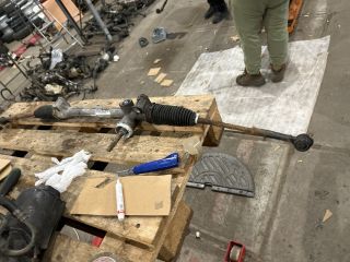 bontott OPEL CORSA D Kormánymű Szervós