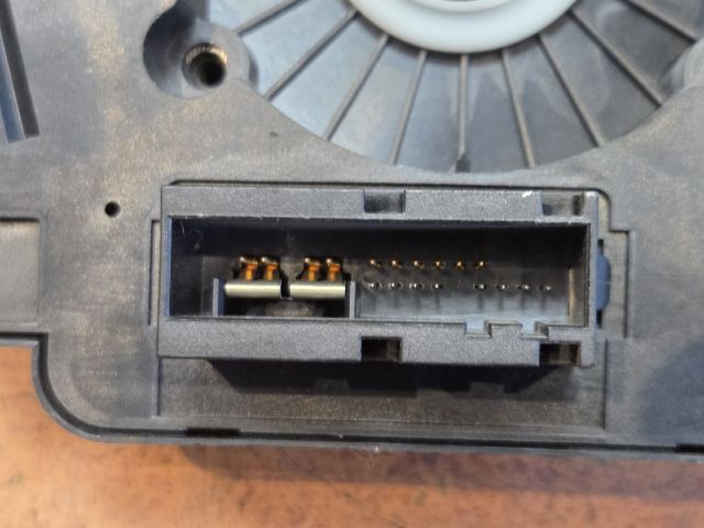 bontott OPEL CORSA D Kormányoszlop Vezérlő