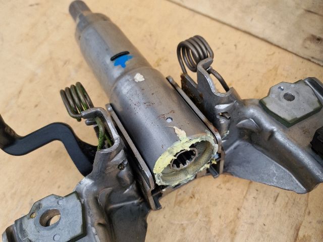 bontott OPEL CORSA D Kormányoszlop