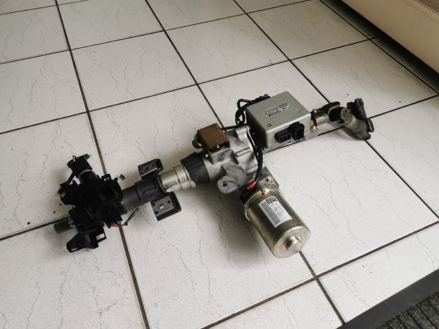 bontott OPEL CORSA D Kormányoszlop