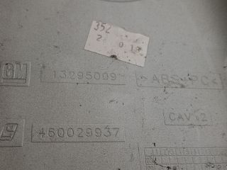 bontott OPEL CORSA D Középkonzol Keret