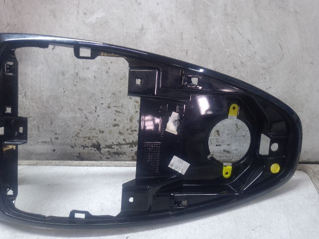 bontott OPEL CORSA D Középső Szellőző Keret