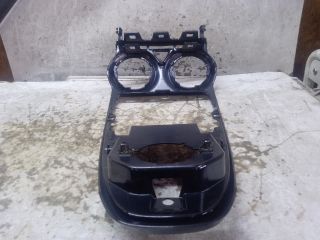 bontott OPEL CORSA D Középső Szellőző Keret