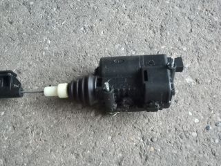 bontott OPEL CORSA D Központizár Motor Tankajtó