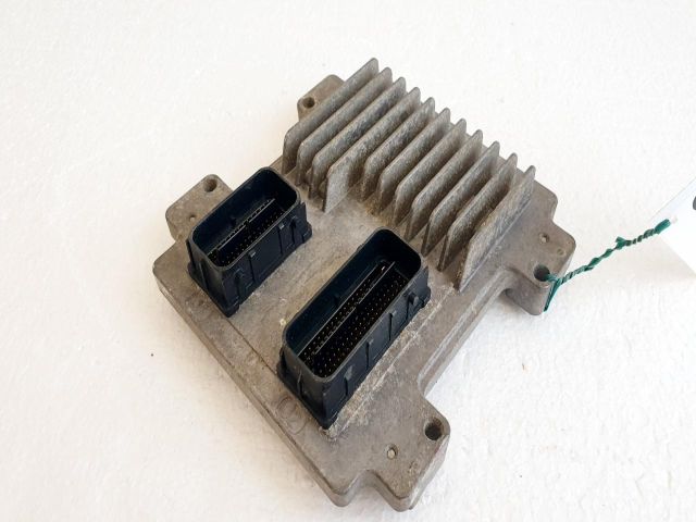 bontott OPEL CORSA D Motorvezérlő