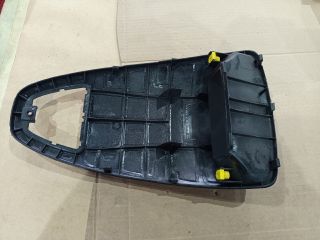 bontott OPEL CORSA D Multifunkciós Kijelző Keret