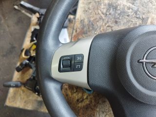 bontott OPEL CORSA D Multikormány
