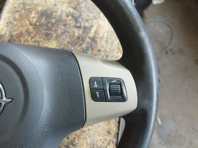 bontott OPEL CORSA D Multikormány