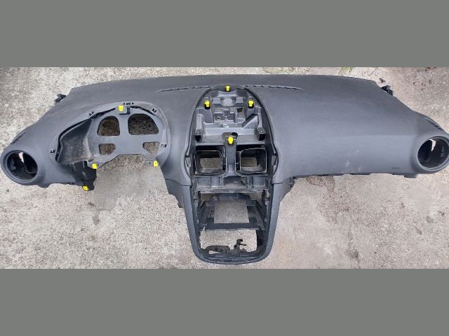 bontott OPEL CORSA D Műszerfal Héj