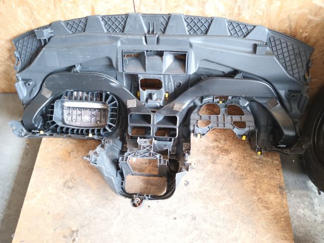 bontott OPEL CORSA D Műszerfal Héj