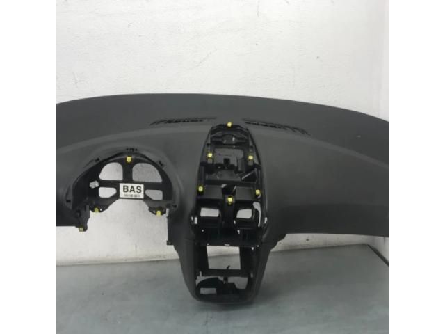 bontott OPEL CORSA D Műszerfal Héj