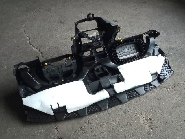 bontott OPEL CORSA D Műszerfal Héj