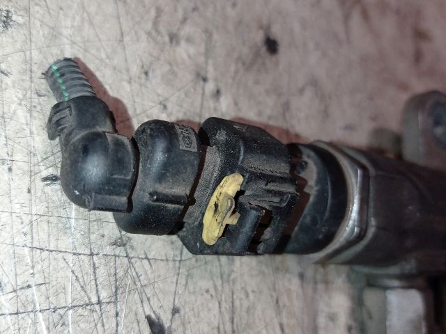 bontott OPEL CORSA D Nyomásszabályzó Szelep